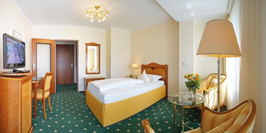 Hotel Sacher-Stoiber Bad Füssing Chambre photo
