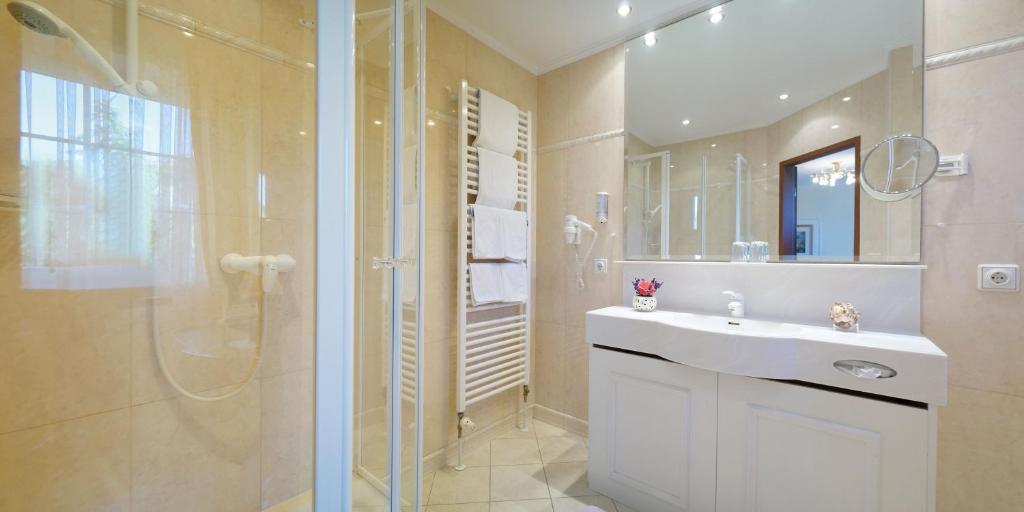 Hotel Sacher-Stoiber Bad Füssing Chambre photo